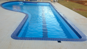 Quanto custa uma piscina de vinil? Confira o preço de 3 marcas diferentes