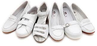 limpar sapato branco