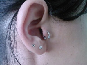 Tragus Inflamado: O que fazer para curar 2