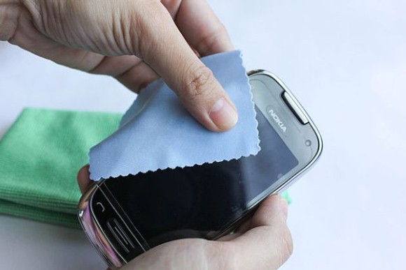 Como limpar a tela de Tablet e Smartphone 003 Como limpar a tela de Tablet e Smartphone 003