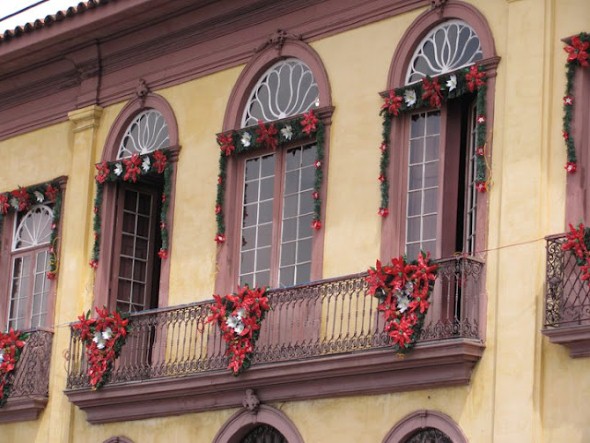 Como decorar varanda apartamento para o natal 2013 002