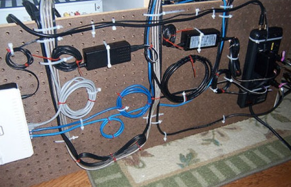 organziar cabos do computador-11
