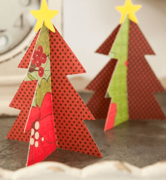Aprenda como montar Mini Árvores de Natal de garrafas pet e mais 14  materiais