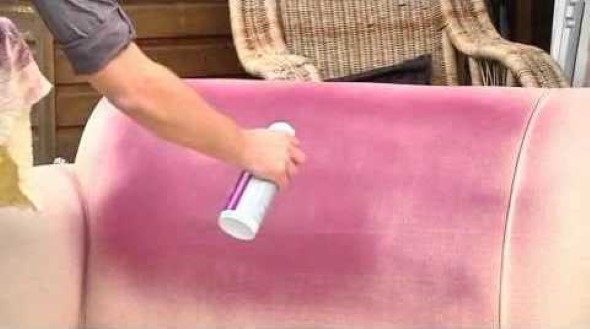  Aprenda a pintar sofá de tecido passo a passo e confira  5 dicas certeiras