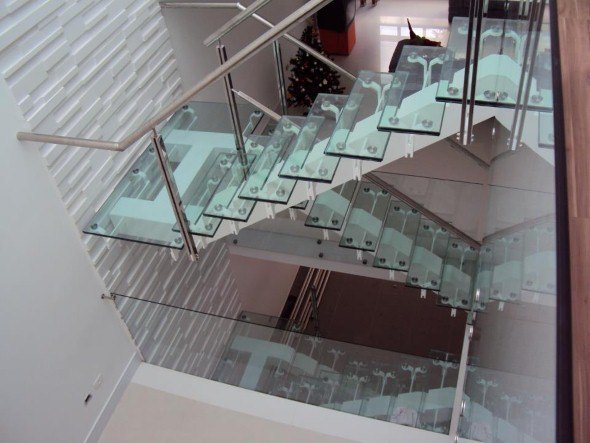 Escadas-de-vidro-013