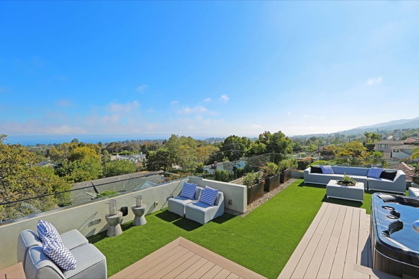 Mansão com vista para o oceano em Los Angeles-50