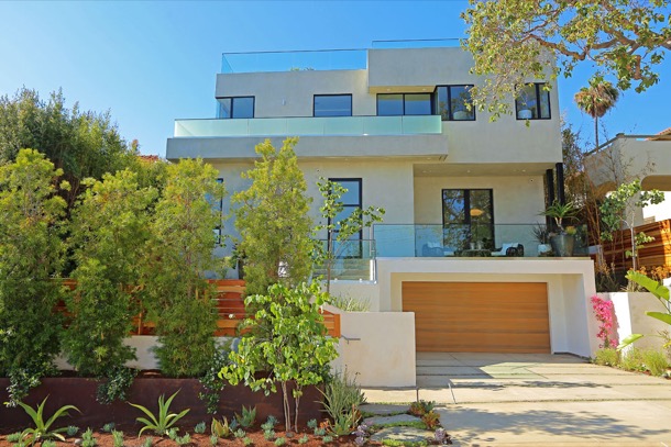 Mansão com vista para o oceano em Los Angeles-55