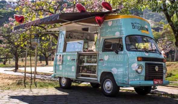 Todo o charme da Kombi Food Truck 002