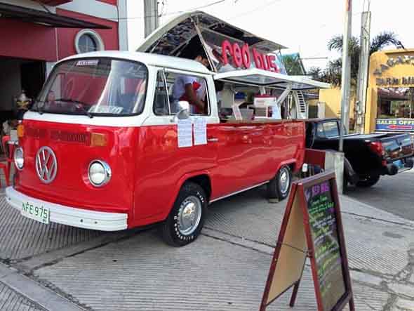 Todo o charme da Kombi Food Truck 007