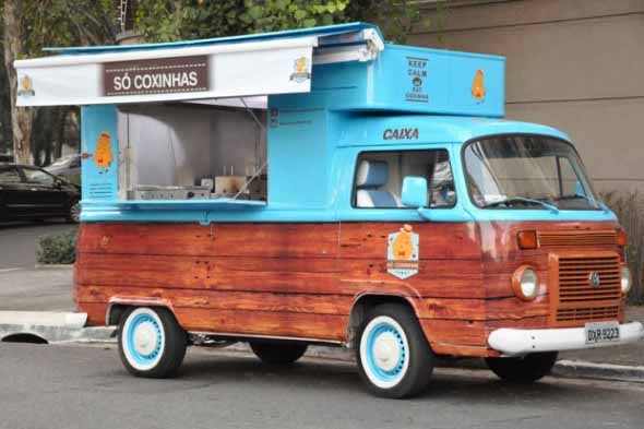 Todo o charme da Kombi Food Truck 014