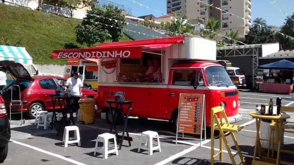 Todo o charme da Kombi Food Truck 016