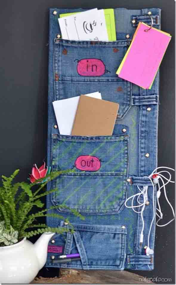 Painel organizador feito de jeans 012