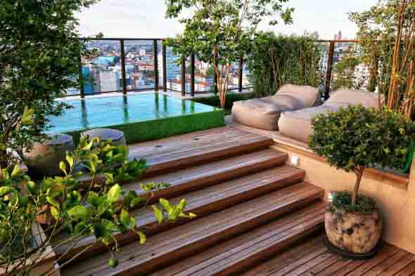 piscina-com-deck-de-madeira-006