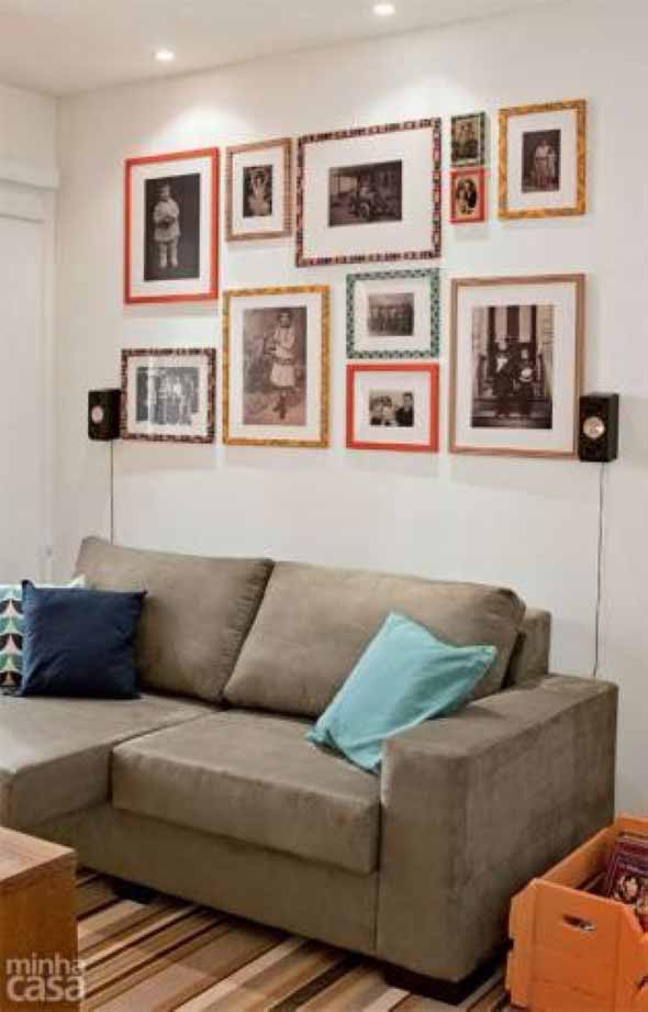 Decore as paredes com fotos de família