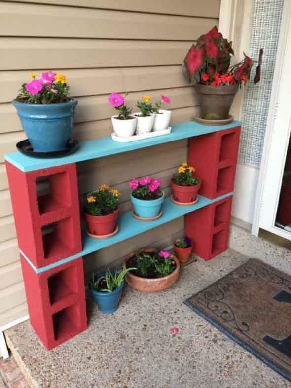 Como organizar flores com vasos artesanais 005