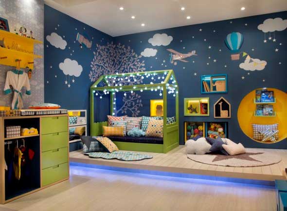 Quarto infantil com tema casa na árvore 004