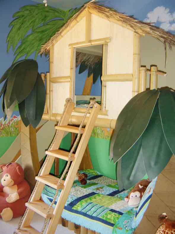 Quarto infantil com tema casa na árvore 014